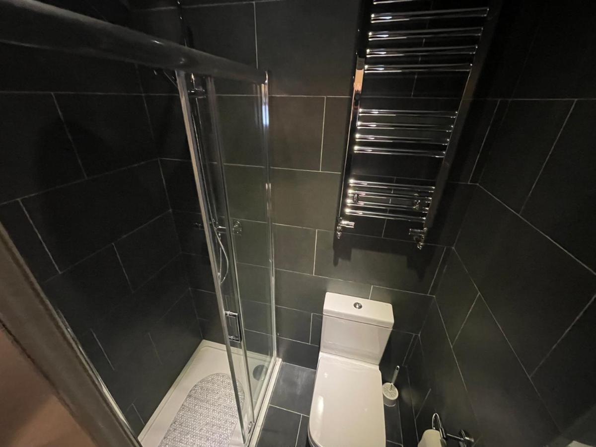 Hotel Y Griffin Penrhyndeudreath Zewnętrze zdjęcie